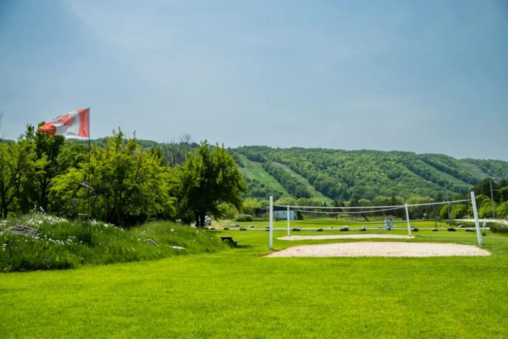 8 BR Stand Alone Chalet Cottage with Hot Tub, Sauna, Ping Pong Table at Blue Mountain #54_2