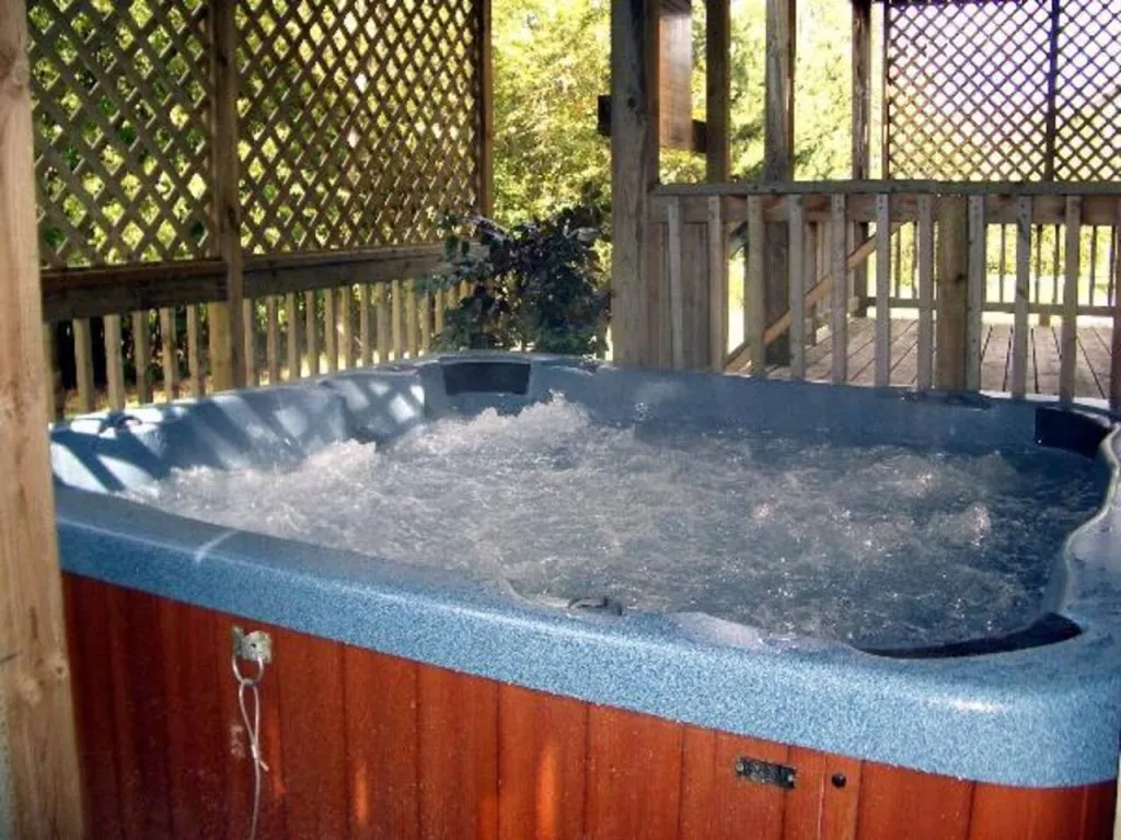 8 BR Stand Alone Chalet Cottage with Hot Tub, Sauna, Ping Pong Table at Blue Mountain #54_30