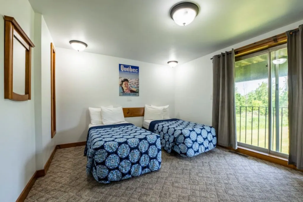 8 BR Stand Alone Chalet Cottage with Hot Tub, Sauna, Ping Pong Table at Blue Mountain #54_6