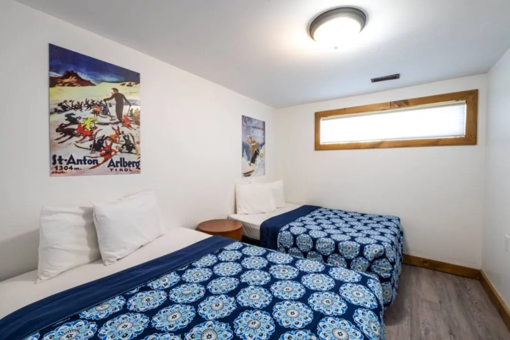 8 BR Stand Alone Chalet Cottage with Hot Tub, Sauna, Ping Pong Table at Blue Mountain #54_8