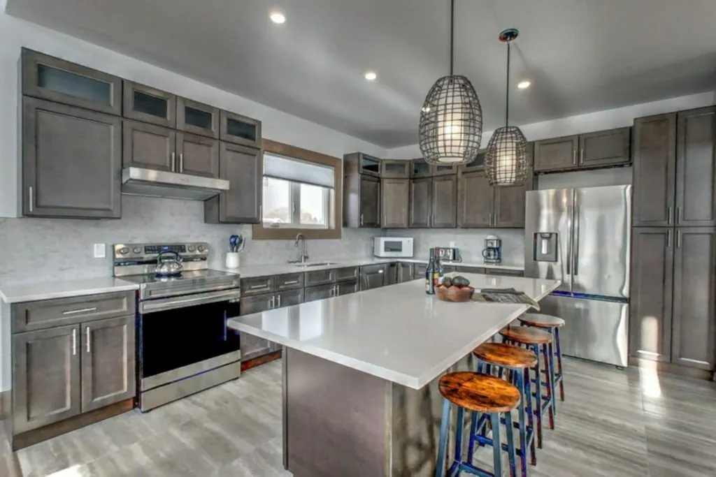 Brand New Luxury 7 bedroom Chalet Cottage with Hot Tub at Blue Mountain #A17_2