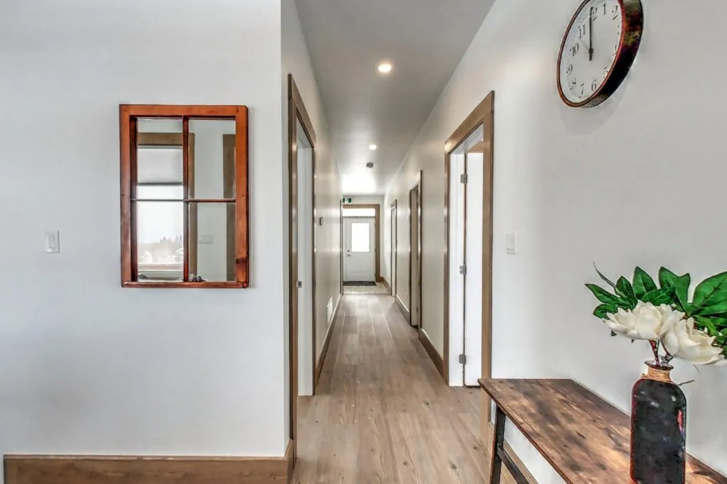Brand New Luxury 7 bedroom Chalet Cottage with Hot Tub at Blue Mountain #A17_6